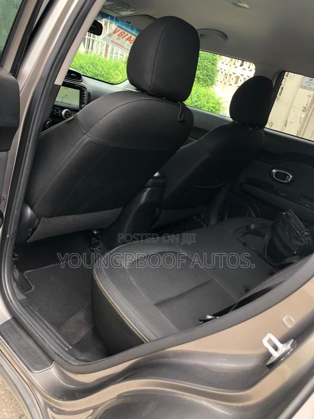 Kia Soul Hatchback 2017 Gray