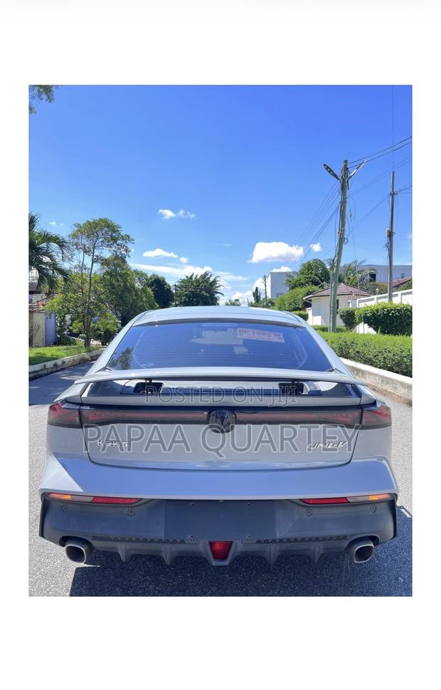 Changan UNI-V 2023 Gray