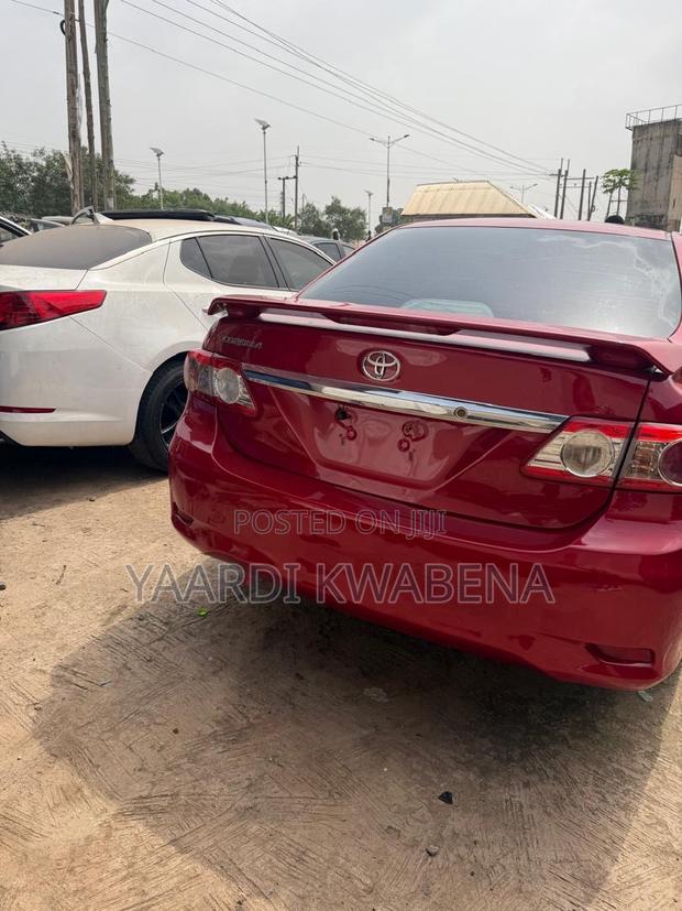 Toyota Corolla S 4dr Sedan (1.8L 4cyl 4A) 2012 Red
