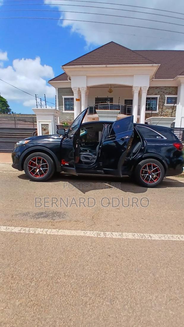 Kia Sorento 2019 Black