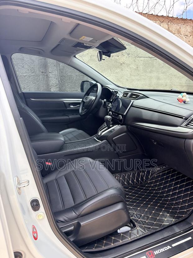 Honda CR-V 2022 White