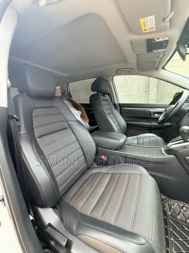 Honda CR-V 2022 White
