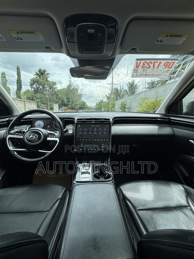 Hyundai Tucson Limited 2023 Red