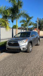 Toyota Highlander 2016 Silver for sale