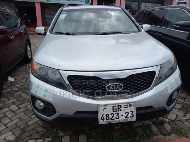 Kia Sorento 2013 Silver