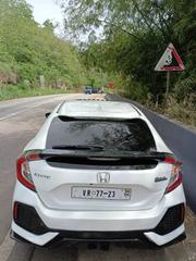 Honda Civic 2017 White for sale