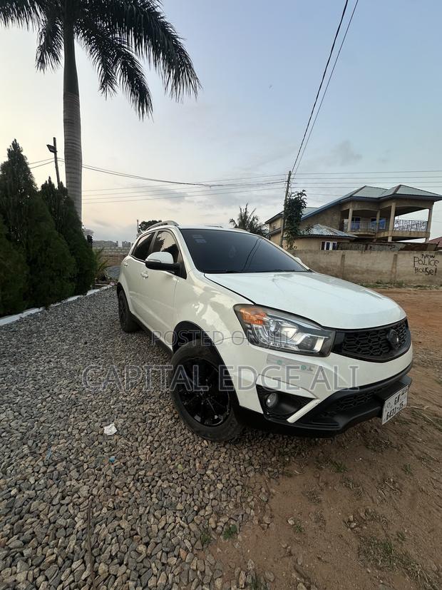 SsangYong Korando 2015 White