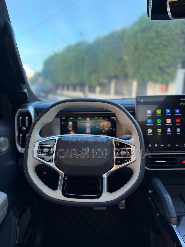 Jetour T2 1.5 Hybrid AWD 2025 Black