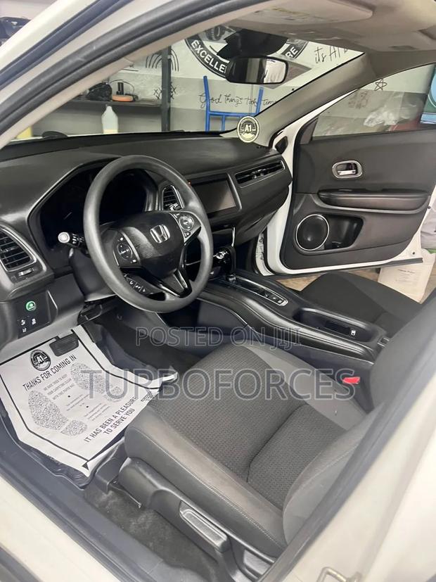 Honda HR-V EX 2021 Silver