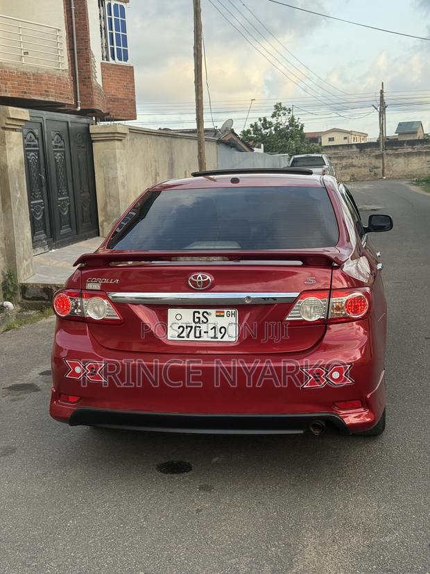 Toyota Corolla S 4dr Sedan (1.8L 4cyl 4A) 2013 Red