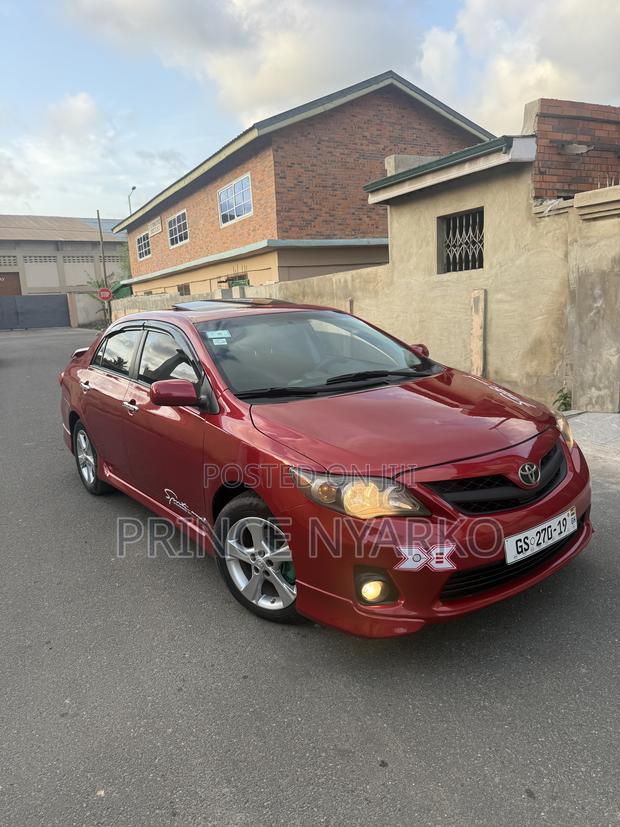 Toyota Corolla S 4dr Sedan (1.8L 4cyl 4A) 2013 Red