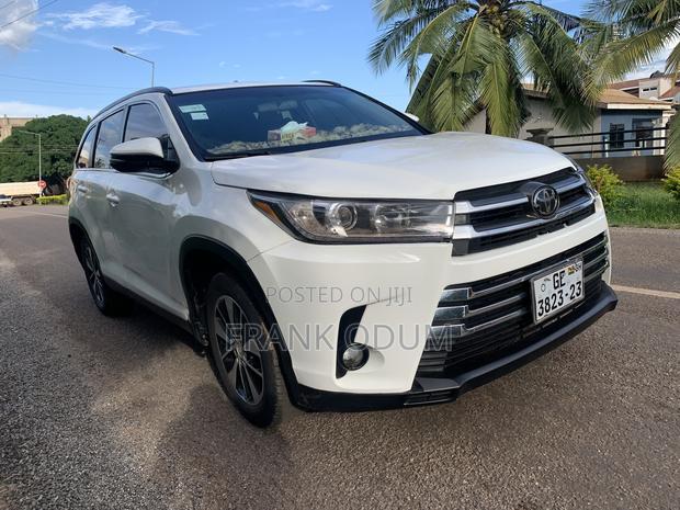 Toyota Highlander LE 4x2 (2.7L 4cyl 6A) 2016 White