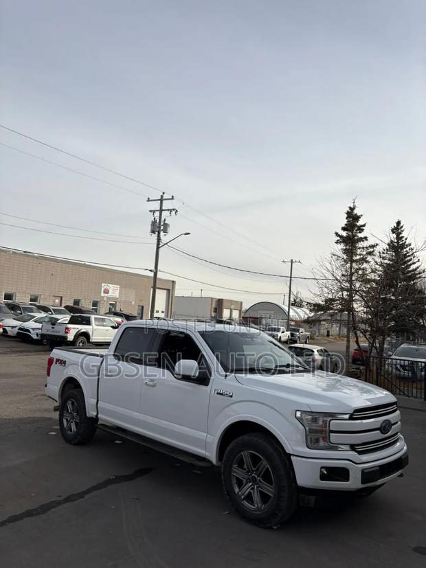 Ford F-150 Lariat 4x4 SuperCrew Cab Styleside 5.5 ft. box 145 in. WB