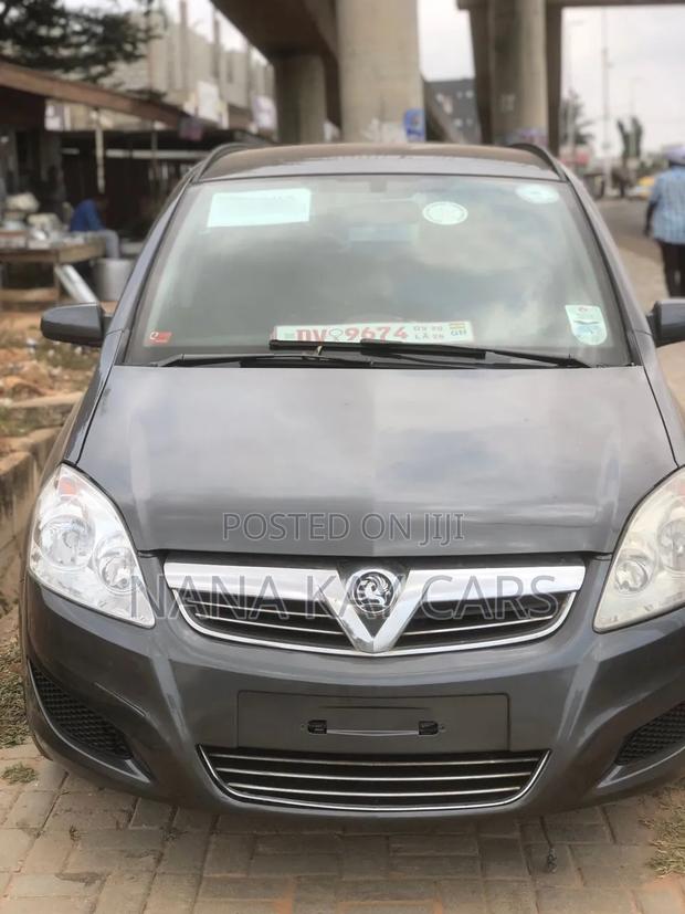 Vauxhall Zafira 2012 Black