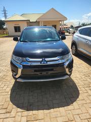Mitsubishi Outlander LE FWD 2018 Black for sale