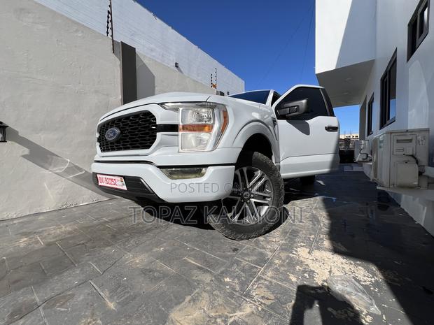 Ford F-150 2021 Off white