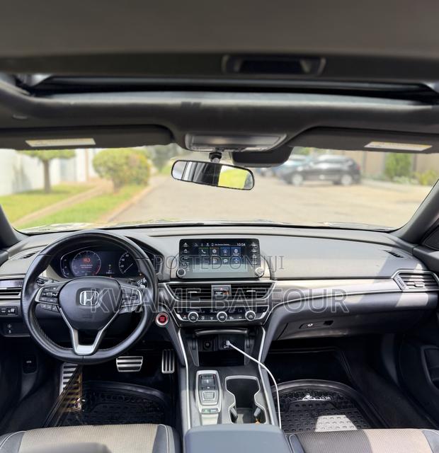 Honda Accord Sport 2.0T 2018 Silver