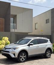 Toyota RAV4 2018 Silver for sale