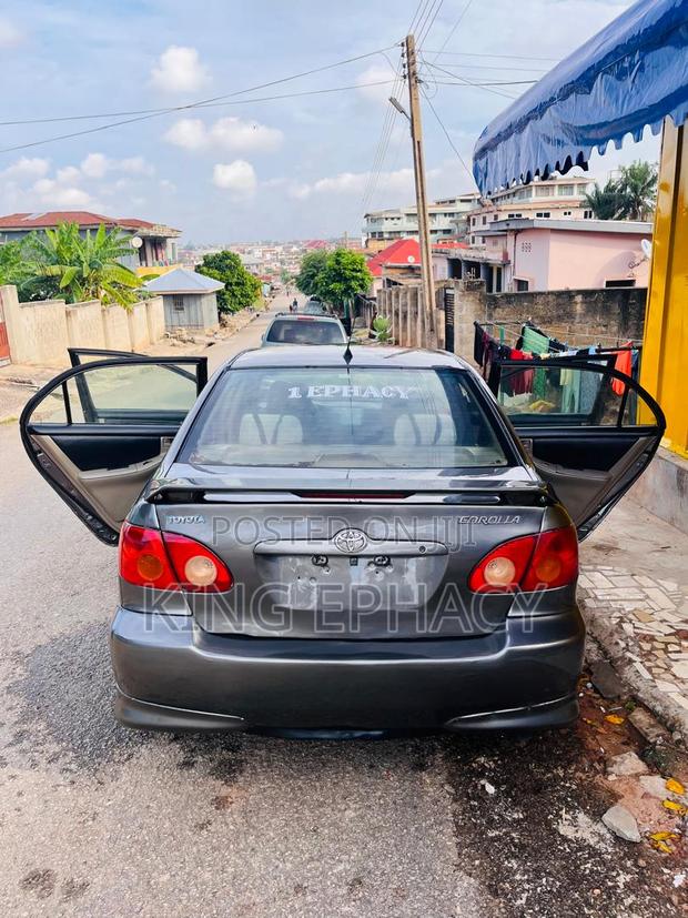 Toyota Corolla 1.8 2008 Gray