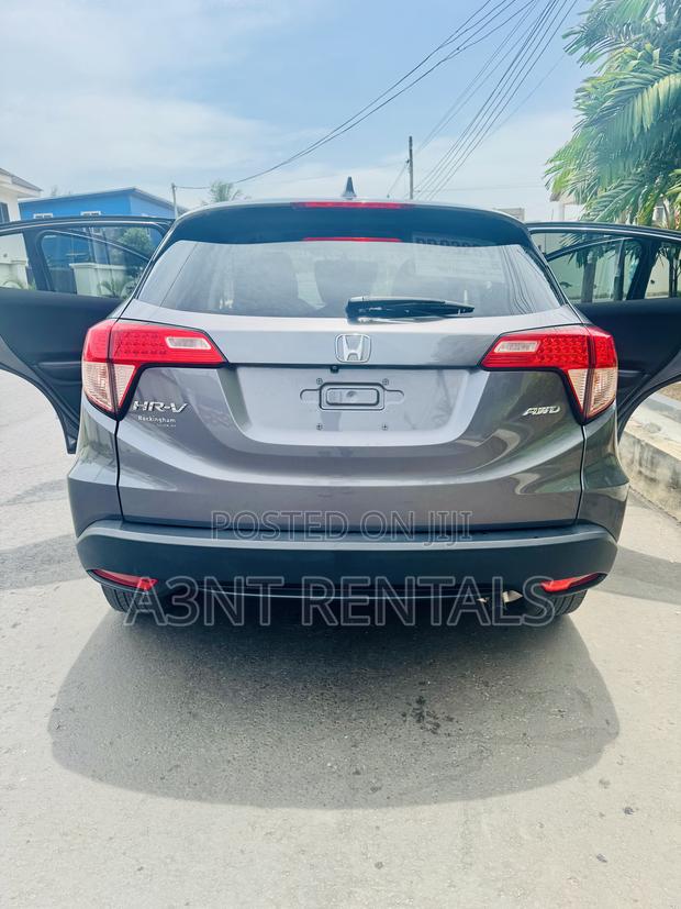 Honda HR-V EX-L w/Navigation AWD 2018 Gray