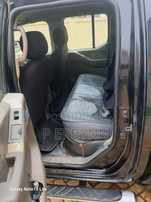Nissan Navara 2.5 dCi 2009 Black