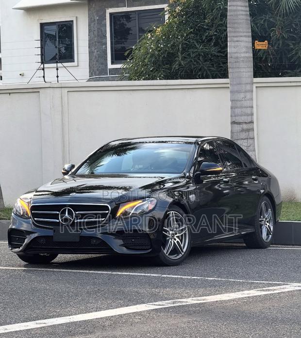 Mercedes-Benz E300 2020 Black