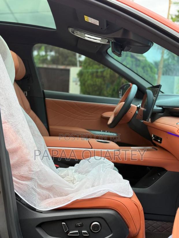 New Deepal S07 2025 Orange