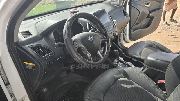 Hyundai Tucson Limited AWD 2017 White