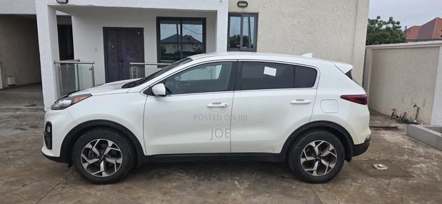 Kia Sportage EX FWD 2020 White
