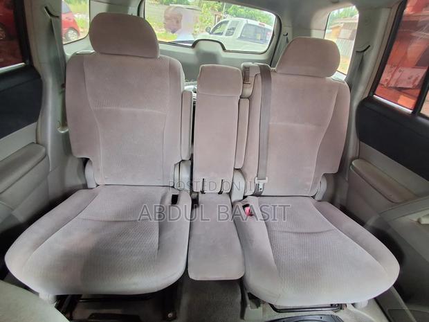 Toyota Highlander Limited 2010 Gray