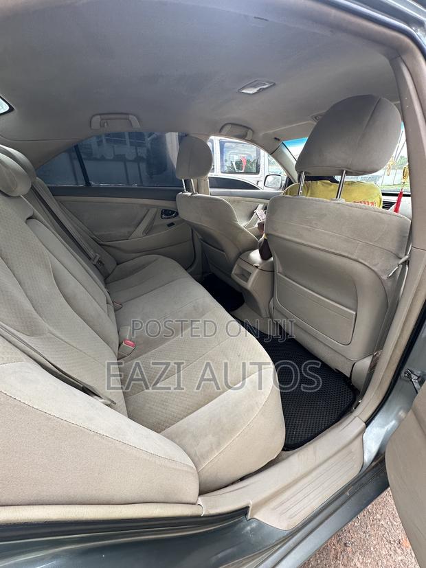Toyota Camry 2009 Green