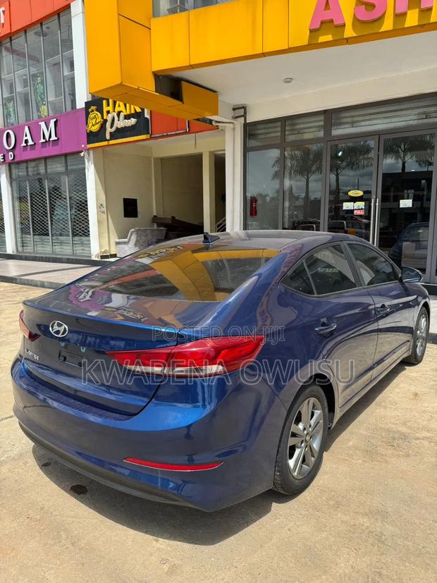 Hyundai Elantra ECO 2018 Blue