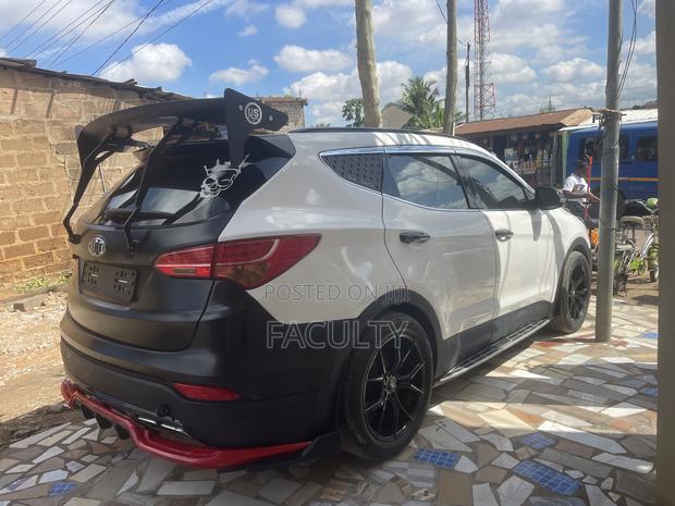 Hyundai Santa Fe Limited AWD 2016 White