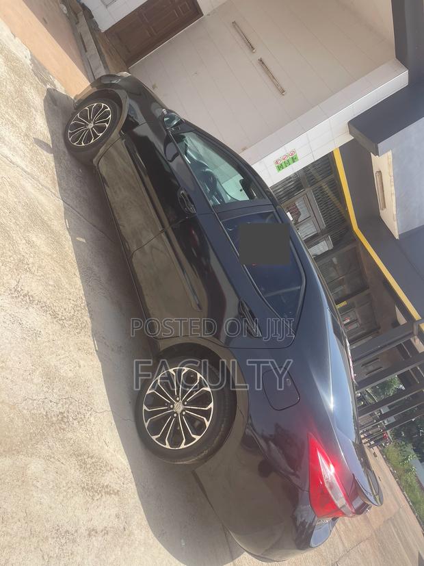 Toyota Corolla S Premium 4dr Sedan (1.8L 4cyl CVT) 2016 Black