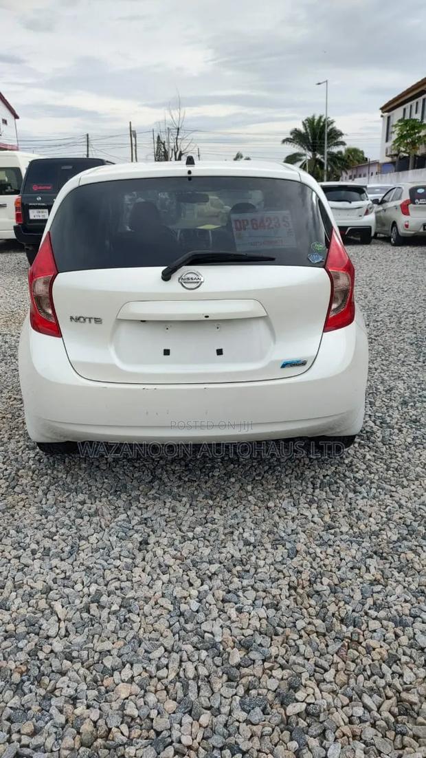 Nissan Note 1.6 Petrol 2013 White