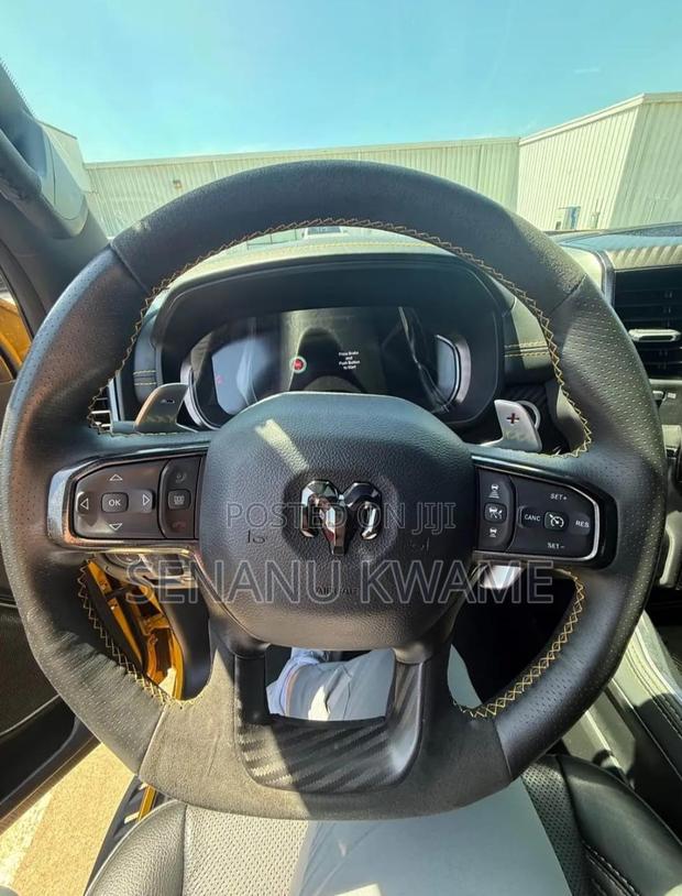 Dodge RAM 2023 Yellow
