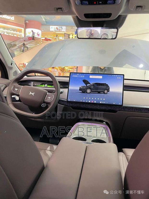 New XPeng G6 EV AWD 2025 Gray