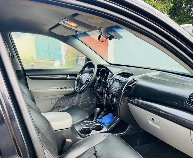 Kia Sorento 2013 Black