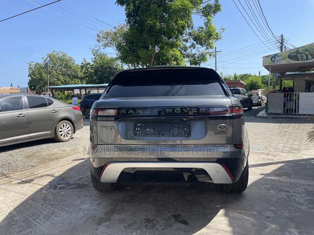 Land Rover Range Rover Velar 2017 Silver