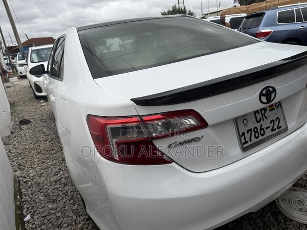 Toyota Camry 2014 White