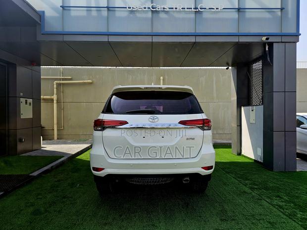 Toyota Fortuner 2.7 AWD 2019 White