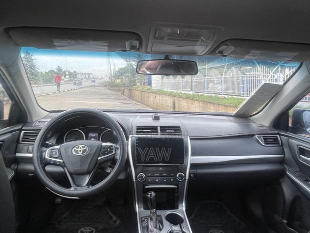 Toyota Camry SE 4dr Sedan (2.5L 4cyl 6A) 2016 Red