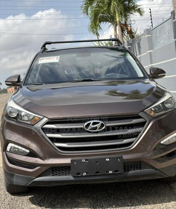 Hyundai Tucson Limited AWD 2016 Brown