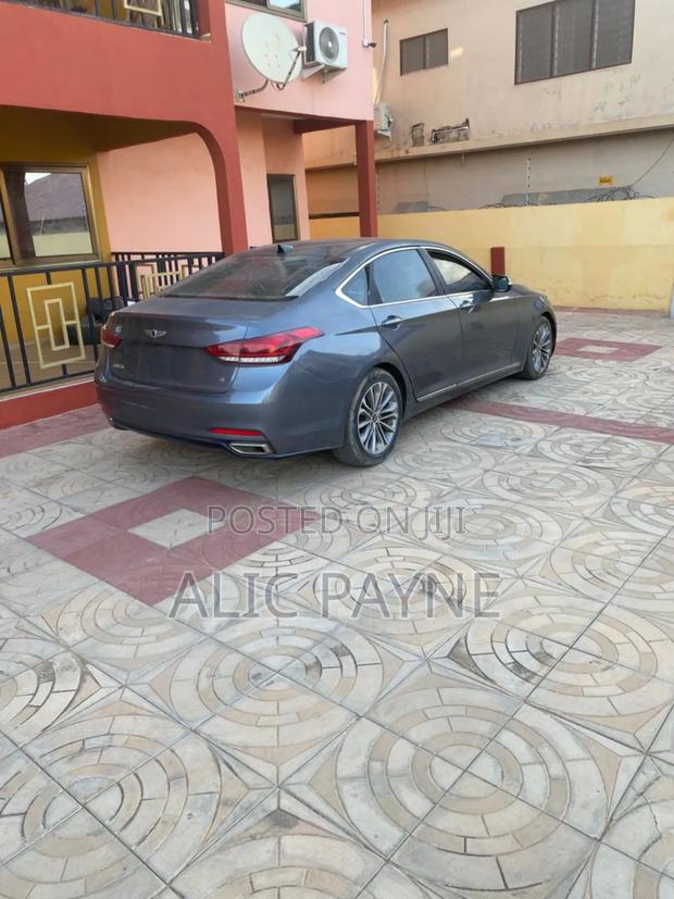 Hyundai Genesis 3.8 AWD 2016 Gray