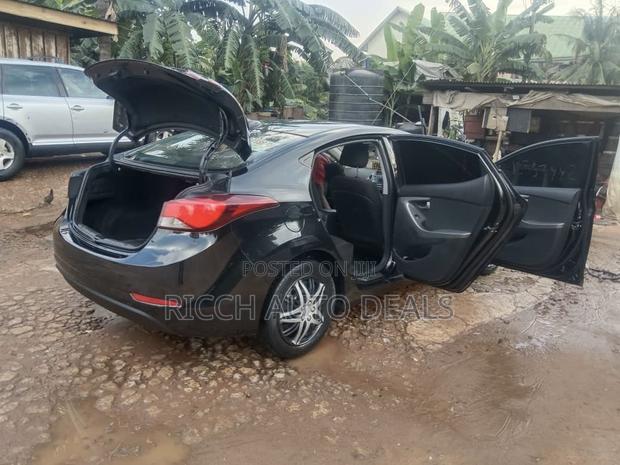 Hyundai Elantra 2015 Black