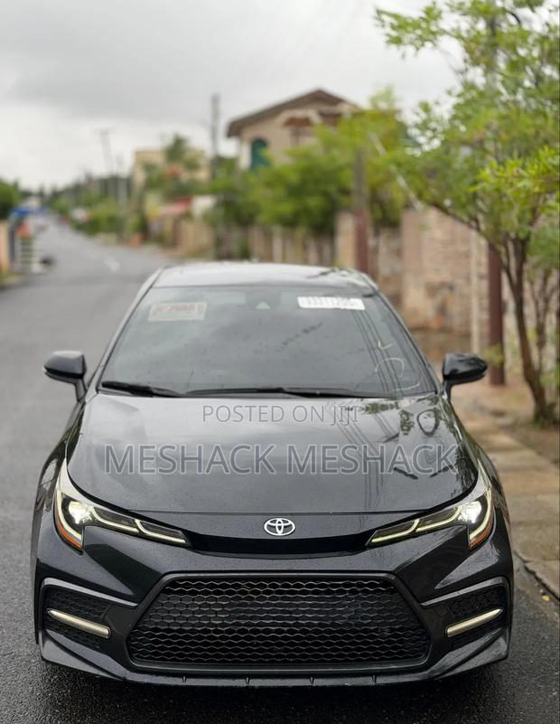 Toyota Corolla LE 2020 Black