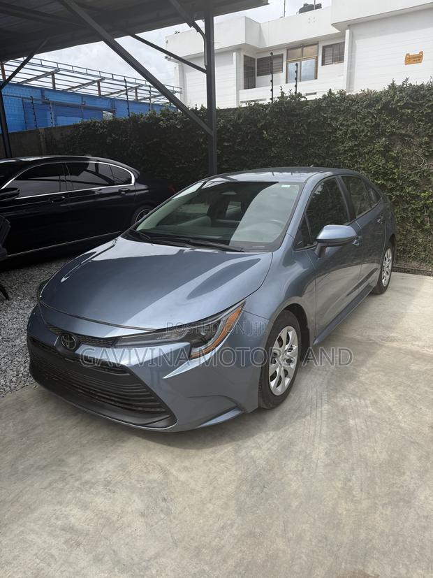 Toyota Corolla Hybrid LE 2025 Beige