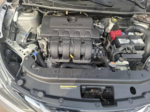 Nissan Sentra SV 2017 Silver