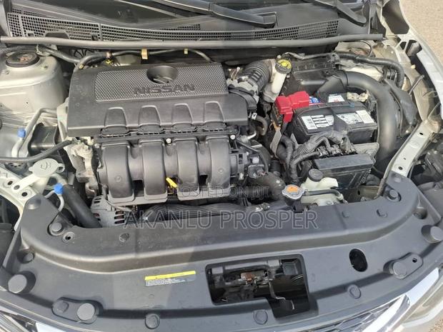 Nissan Sentra SV 2017 Silver