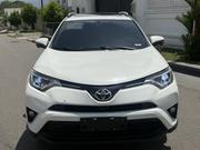 Toyota RAV4 XLE 4dr SUV (2.5L 4cyl 6A) 2018 White for sale